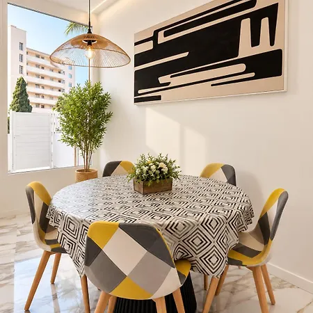 Luxury Capri Duplex *